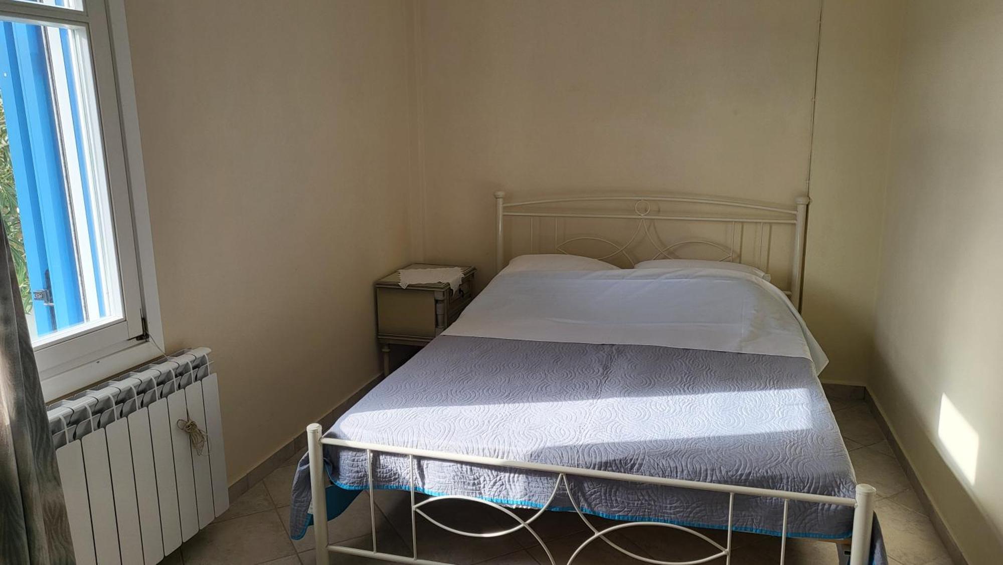 Eirini Home Andros Town Bagian luar foto