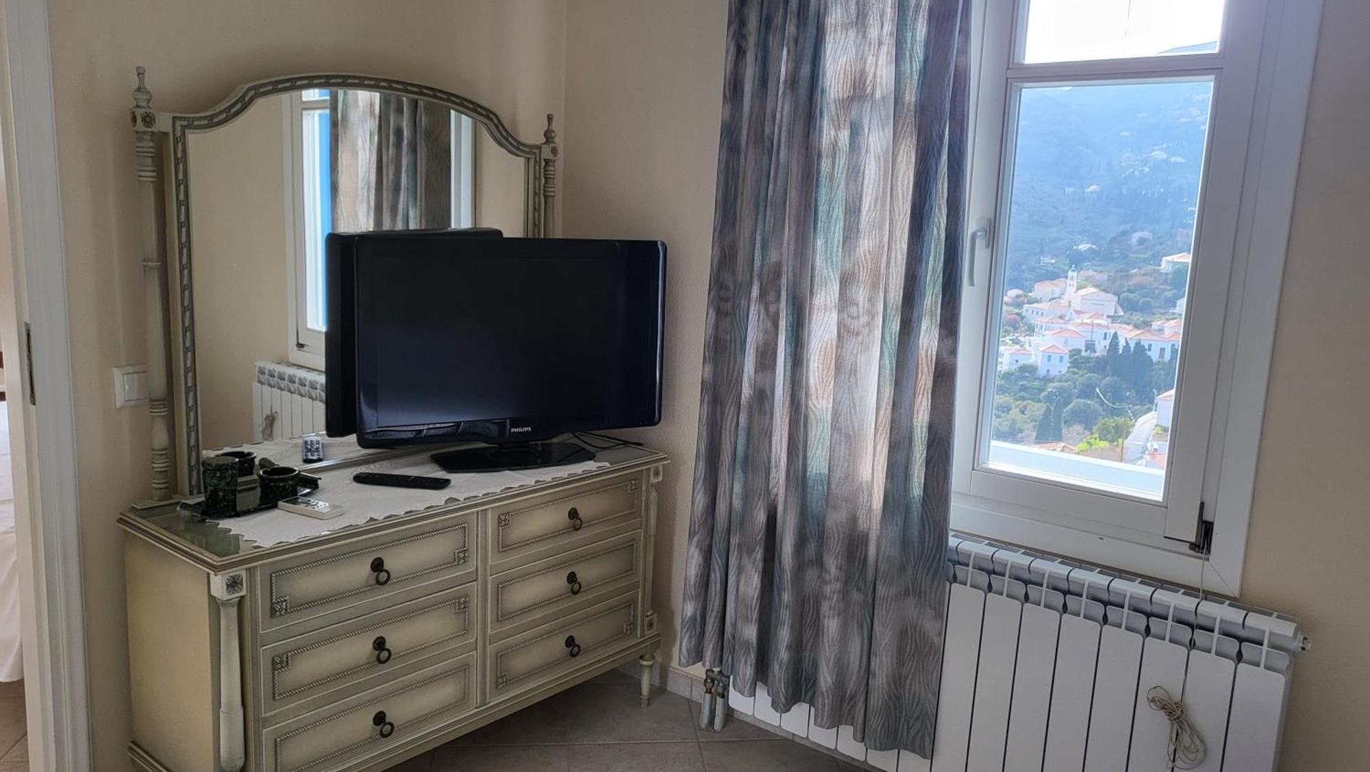 Eirini Home Andros Town Bagian luar foto