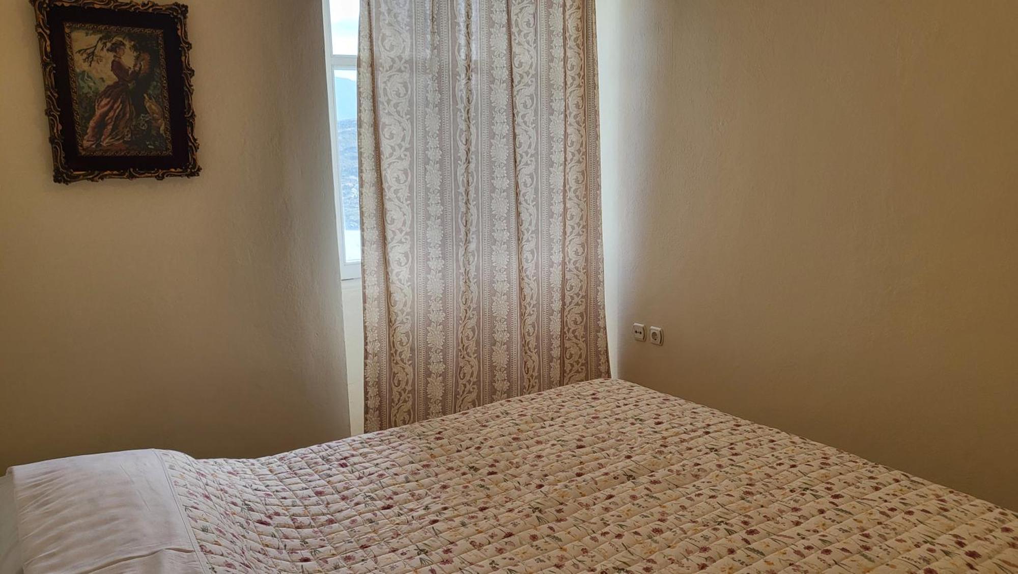 Eirini Home Andros Town Bagian luar foto